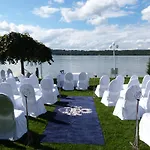 מלון Seehotel Leoni ברג אם סטרנברגר סי