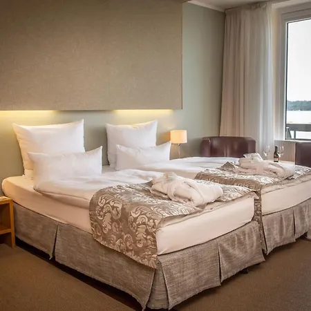 Seehotel Leoni ホテル 4*