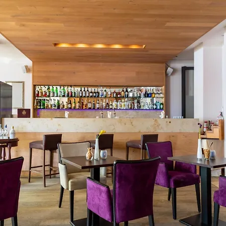 Seehotel Leoni 4*