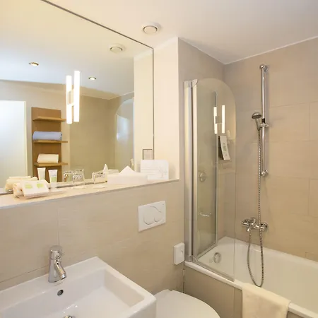 Seehotel Leoni