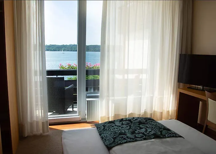 מלון Seehotel Leoni 4*